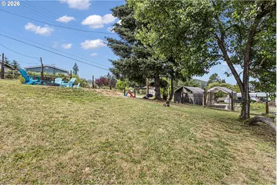 426 Cedar St, Yoncalla, OR 97499 - Photo 35
