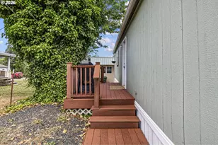 426 Cedar St, Yoncalla, OR 97499 - Photo 31