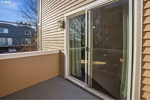 1687 SE Linn St, Portland, OR 97202 - Photo 7