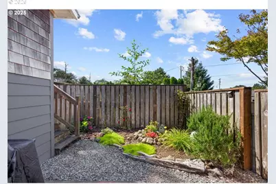 8365 Stark St, Rockaway Beach, OR 97136 - Photo 11
