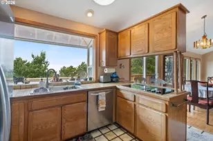 400 Highland Dr, Oceanside, OR 97134 - Photo 9