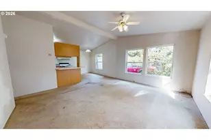 3768 Oregon Ave, Springfield, OR 97478 - Photo 7