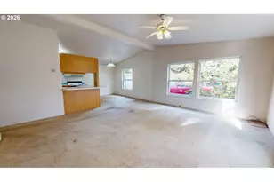 3768 Oregon Ave, Springfield, OR 97478 - Photo 9