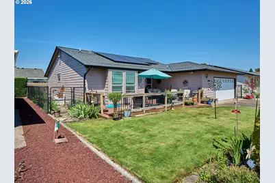 2093 Astor Way, Woodburn, OR 97071 - Photo 3
