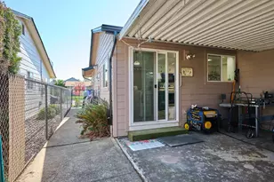 2093 Astor Way, Woodburn, OR 97071 - Photo 29