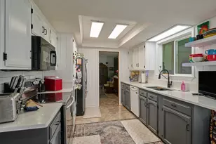 2093 Astor Way, Woodburn, OR 97071 - Photo 15