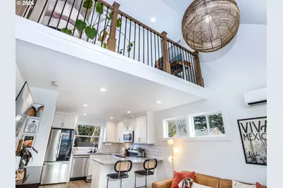 6538 SE 64th Ave #B, Portland, OR 97206 - Photo 5