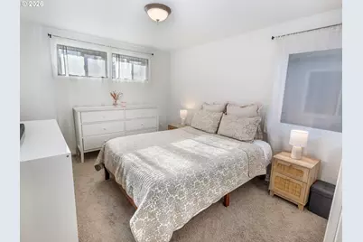 6538 SE 64th Ave #B, Portland, OR 97206 - Photo 19