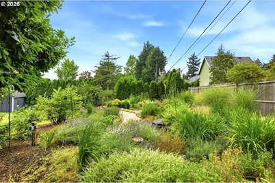 4225 SW Iowa St, Portland, OR 97221 - Photo 43
