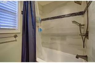 11411 NW 8th Ct, Vancouver, WA 98685 - Photo 25