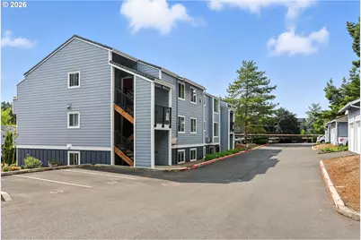 47 Eagle Crest Dr #53, Lake Oswego, OR 97035 - Photo 3