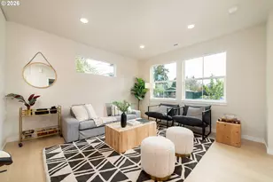 5685 SE 60th St, Portland, OR 97206 - Photo 3