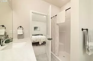 5685 SE 60th St, Portland, OR 97206 - Photo 13