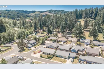 196 Buttercup Loop, Cottage Grove, OR 97424 - Photo 37