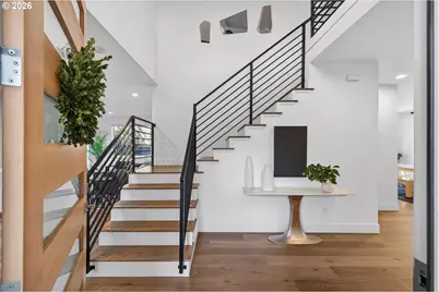 15986 Parker Rd, Lake Oswego, OR 97035 - Photo 3