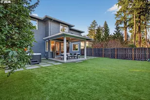 15986 Parker Rd, Lake Oswego, OR 97035 - Photo 43