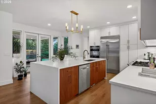 15986 Parker Rd, Lake Oswego, OR 97035 - Photo 17