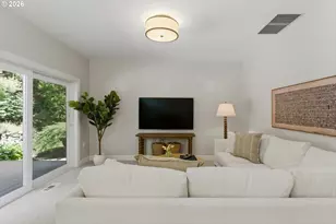 25700 Kimberly Dr, West Linn, OR 97068 - Photo 19