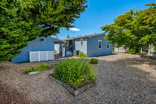 2410 Lancaster Dr SE, Salem, OR 97317 - Photo 31
