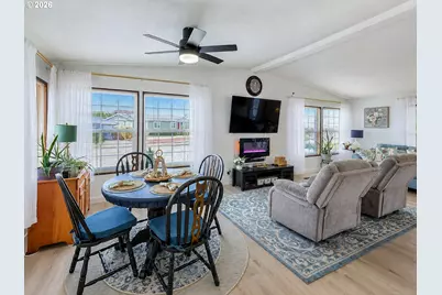 2410 Lancaster Dr SE #959, Salem, OR 97317 - Photo 9