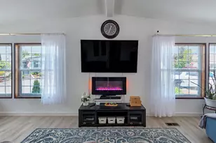 2410 Lancaster Dr SE, Salem, OR 97317 - Photo 15