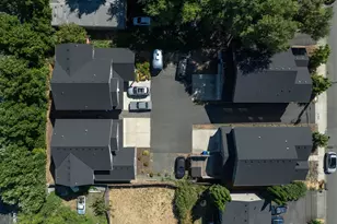 1332 Wasco St, Hood River, OR 97031 - Photo 9