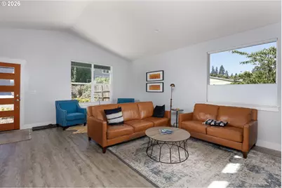 1332 Wasco St, Hood River, OR 97031 - Photo 3