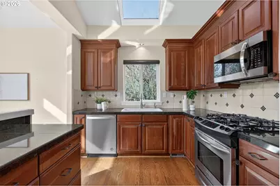 9942 NW Justus Ln, Portland, OR 97229 - Photo 13