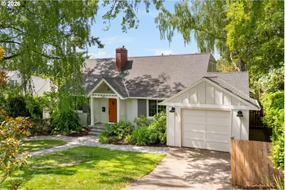 6021 SW 46th Ave, Portland, OR 97221 - Photo 1