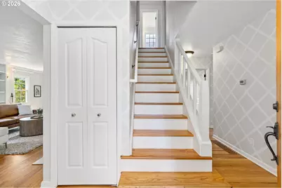 6021 SW 46th Ave, Portland, OR 97221 - Photo 5