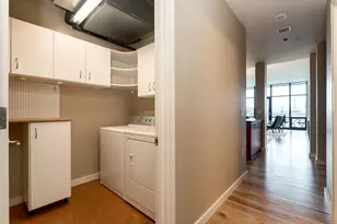 1025 NW Couch St, Portland, OR 97209 - Photo 25