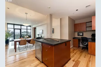 1025 NW Couch St, Portland, OR 97209 - Photo 5