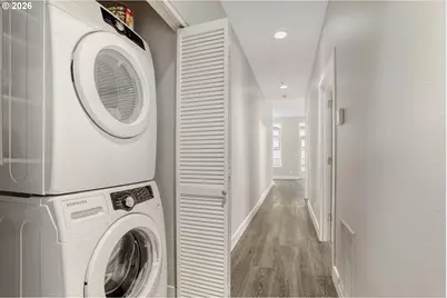 618 NW 12th Ave #201, Portland, OR 97209 - Photo 15