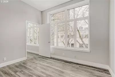 618 NW 12th Ave #201, Portland, OR 97209 - Photo 11
