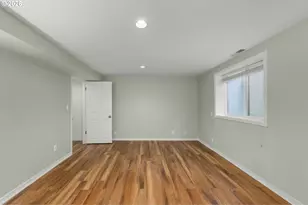 7275 SW Sylvan Ct, Portland, OR 97225 - Photo 21