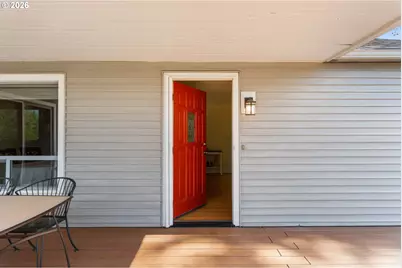 7275 SW Sylvan Ct, Portland, OR 97225 - Photo 5