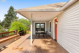 7275 SW Sylvan Ct, Portland, OR 97225 - Photo 13