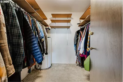 29433 Hodsdonsdale Ln, Eugene, OR 97402 - Photo 15