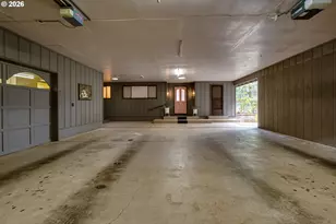 29433 Hodsdonsdale Ln, Eugene, OR 97402 - Photo 3