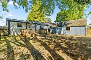 954 Elm St, Junction City, OR 97448 - Photo 25