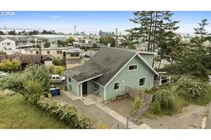 741 Pacific Ave, Brookings, OR 97415 - Photo 43