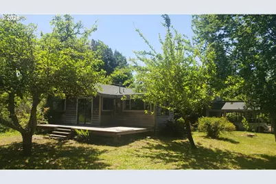 95665 Jerrys Flat Rd, Gold Beach, OR 97444 - Photo 9