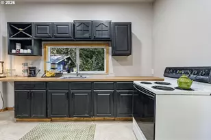 15055 NW Cornelius Pass Rd, Portland, OR 97231 - Photo 19