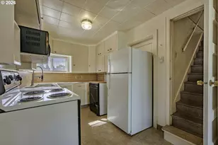 7106 SE Cooper St, Portland, OR 97206 - Photo 13