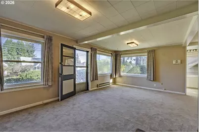 7106 SE Cooper St, Portland, OR 97206 - Photo 5