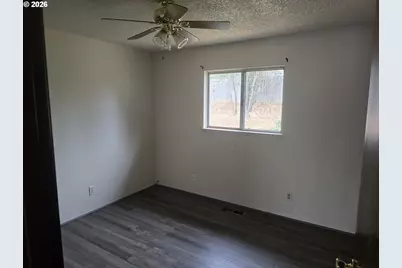 124 Donald Ter, Myrtle Creek, OR 97457 - Photo 7