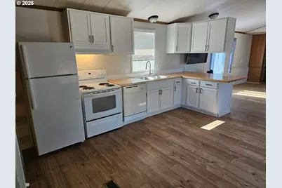 82891 Parker Ln, Dexter, OR 97431 - Photo 5