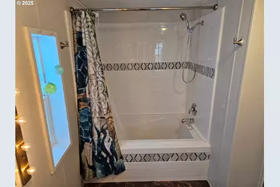 82891 Parker Ln, Dexter, OR 97431 - Photo 11