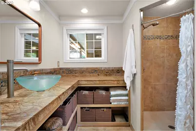 2672 Cheryl St, Eugene, OR 97408 - Photo 29