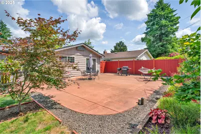 2672 Cheryl St, Eugene, OR 97408 - Photo 35